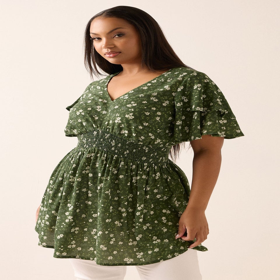 YOURS Curve Green Floral Print Flutter Sleeve Top