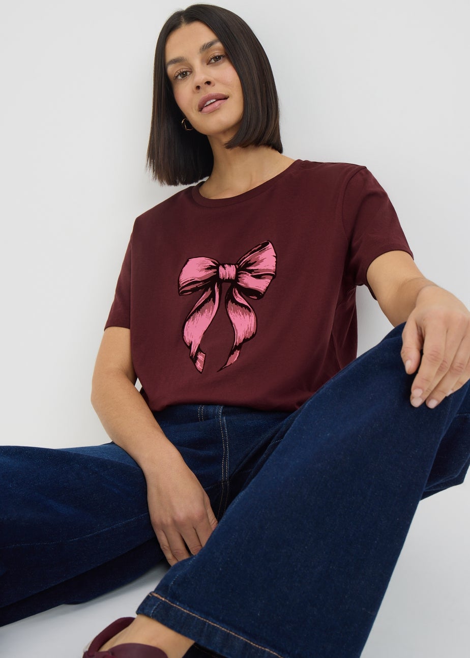 Burgundy Bow Print T Shirt