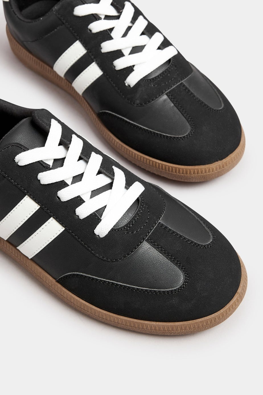 Yours Black Retro Stripe Trainers In Extra Wide EEE Fit