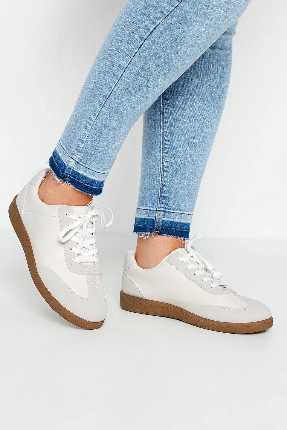 Yours White Retro Gum Sole Trainers In Extra Wide EEE Fit