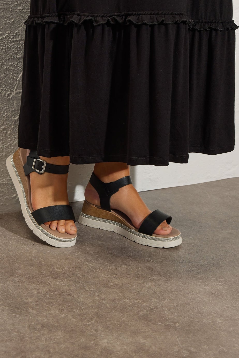 Yours Black Diamante Flatform Sandals In Wide Fit & Extra Wide Fit