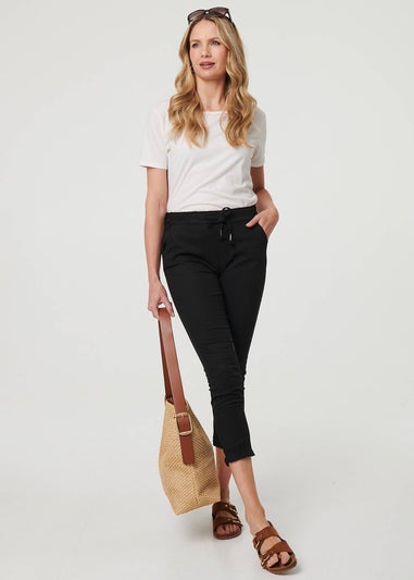 Izabel London Black Tie Waist Slim Cropped Trousers