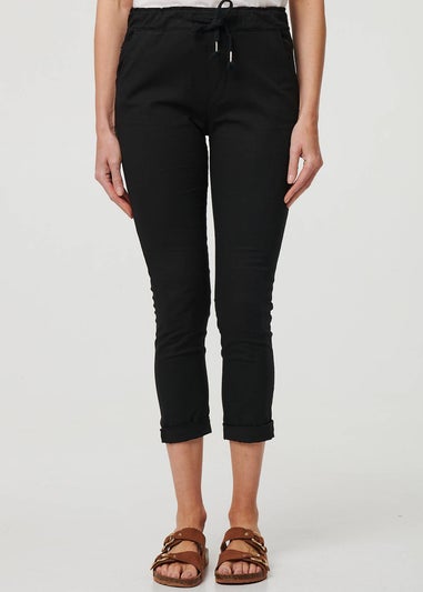 Izabel London Black Tie Waist Slim Cropped Trousers
