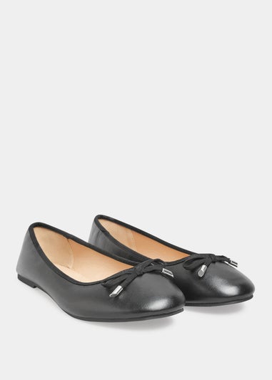 Yours Black Ballerina Pumps In Wide E Fit