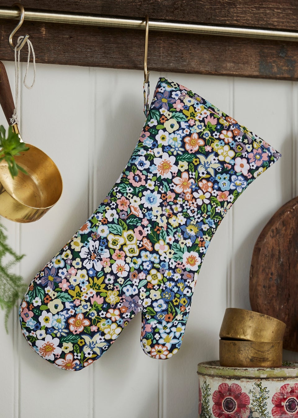 Ulster Weavers Confetti Floral Multi Colour Gauntlet Oven Glove