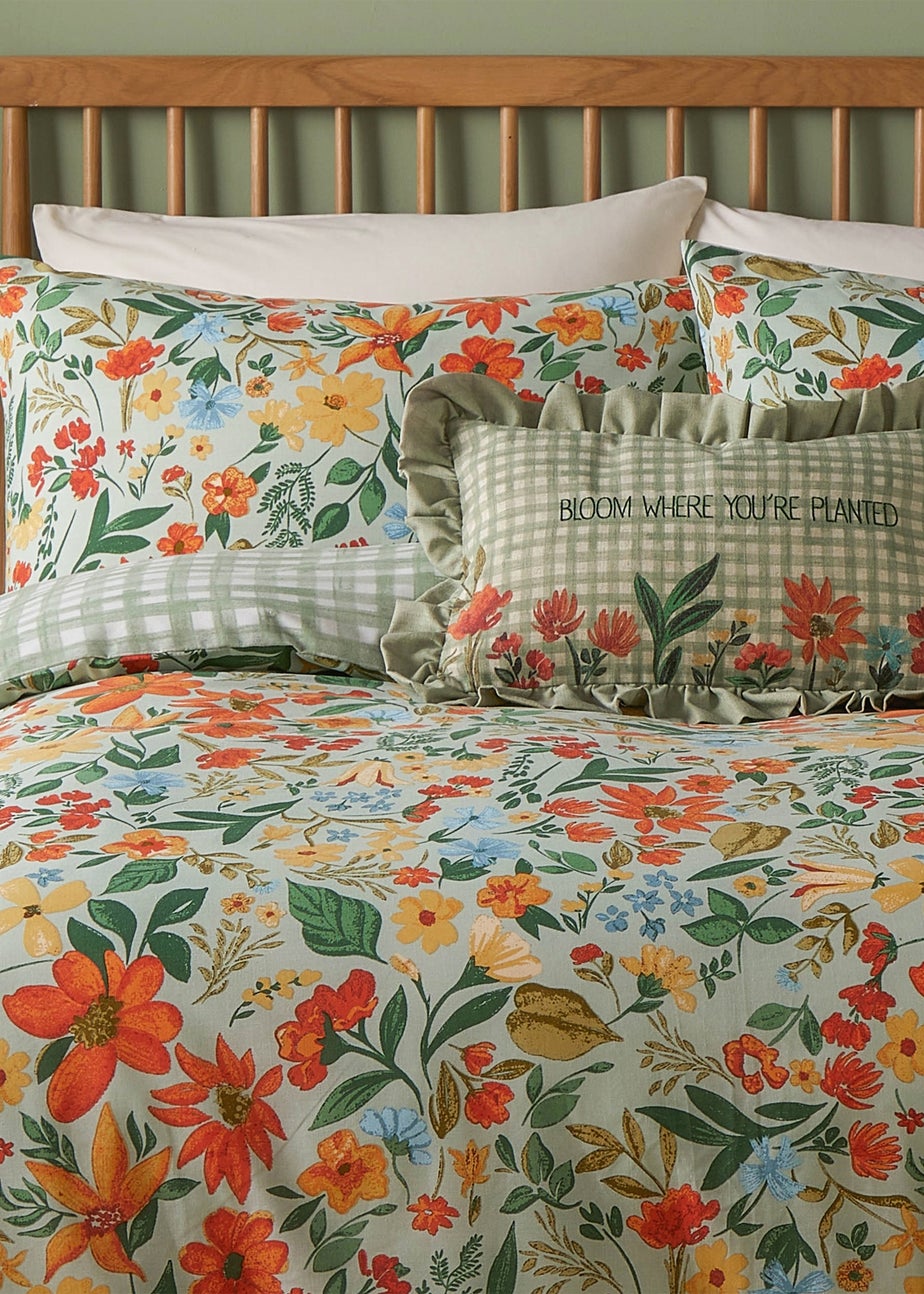 furn. Meadowhaze Printed Green Duvet Cover Set