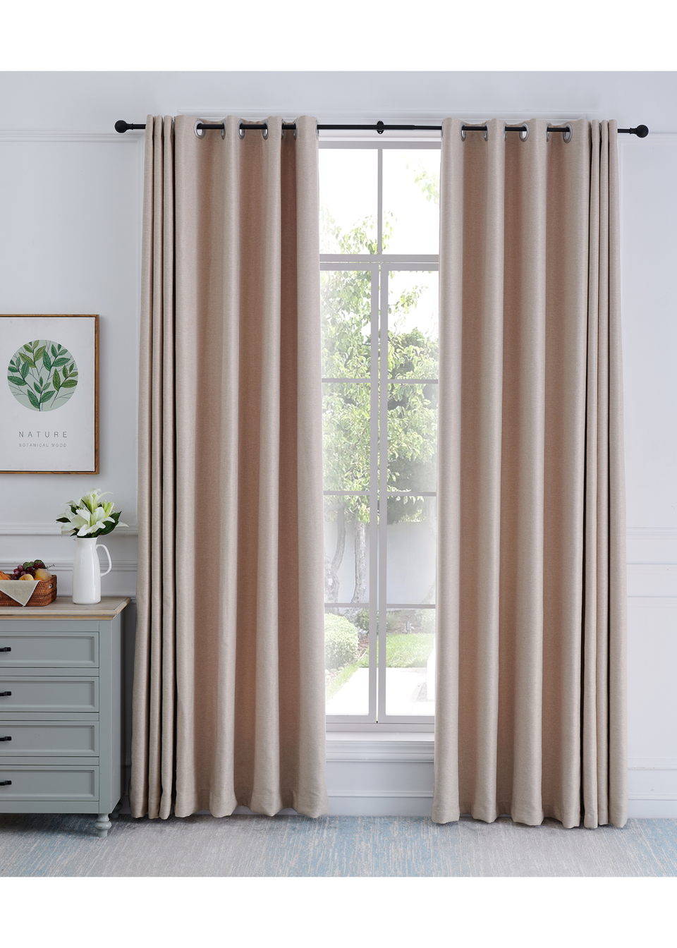 Little Black Book Matt Black Extendable Ball Curtain Pole