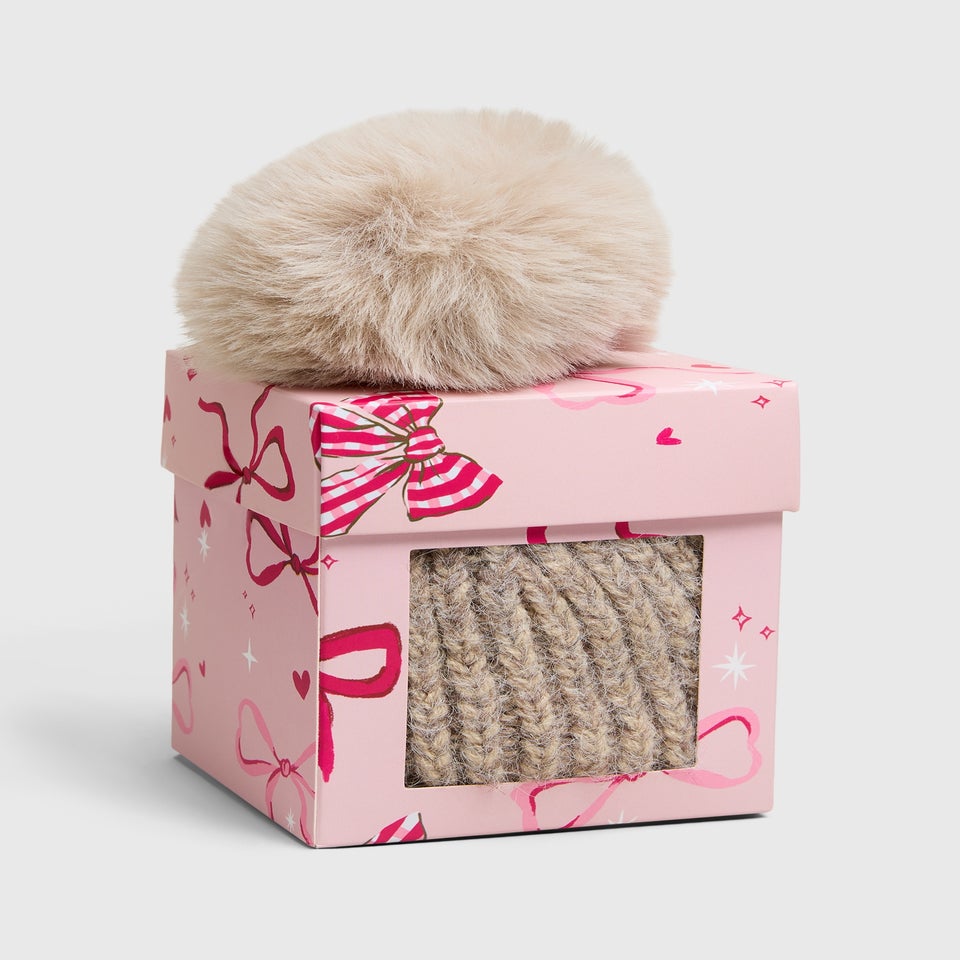 Oatmeal Beanie Box
