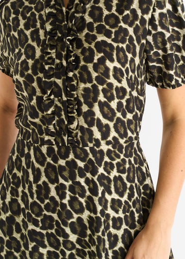 Gini London Green Animal Print Ruffle Neck Midi Dress