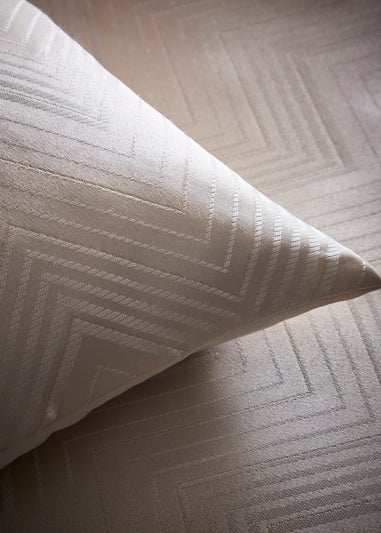 Laurence Llewelyn-Bowen Cocktail Reversible Ivory Duvet Cover Set