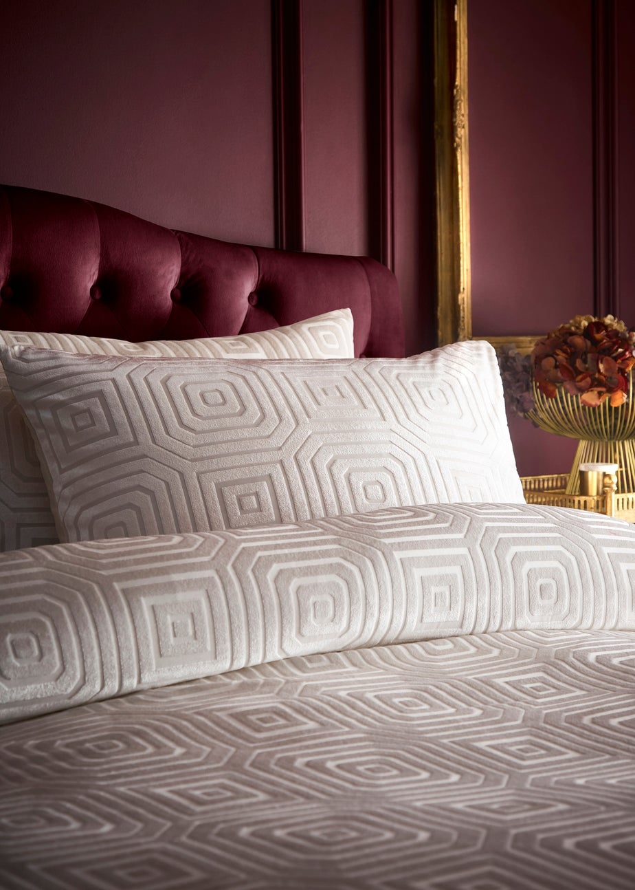 Laurence Llewelyn-Bowen Emile Cream Duvet Cover Set