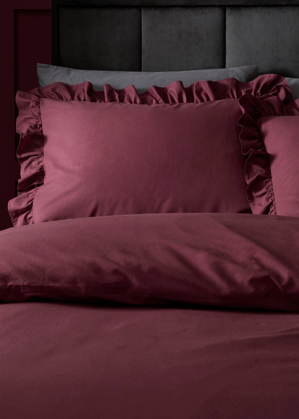 Appletree Cassia Frill Berry Duvet Cover Set