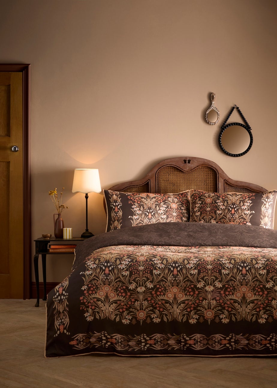 Appletree Audrey Digitally Printed Spice Duvet Cover Set