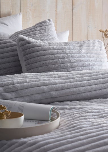 Appletree Morritz Soft Faux Fur Grey Duvet Cover Set