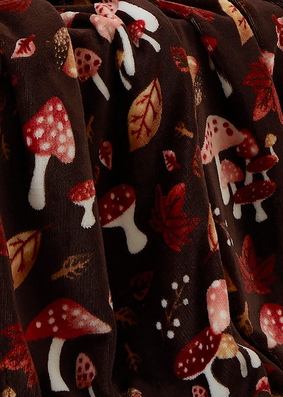 Fusion Woodland Dreams Soft Fleece Chocolate Throw