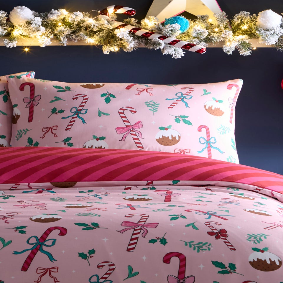 Fusion Festive Fancy Digitally Printed Pink Duvet Cover Set