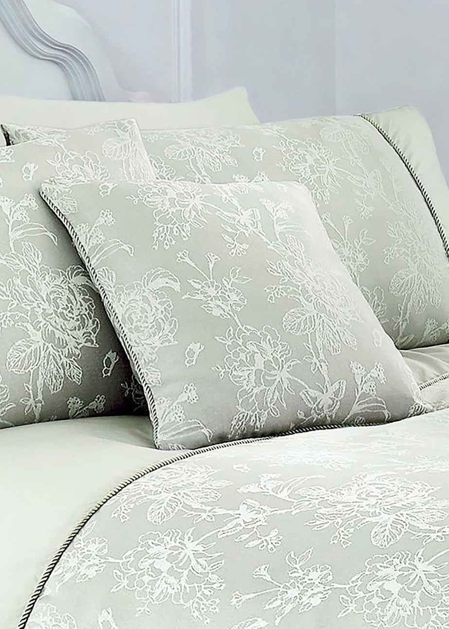 Dreams & Drapes Jasmine Piped Trim Green Filled Cushion