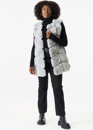 Gini London Silver Box Cut Faux Fur Gilet Jacket