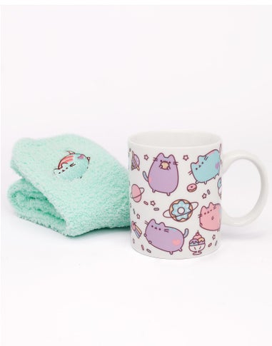 Pusheen Womens Green Multi Character Mug & Sock Gift Set