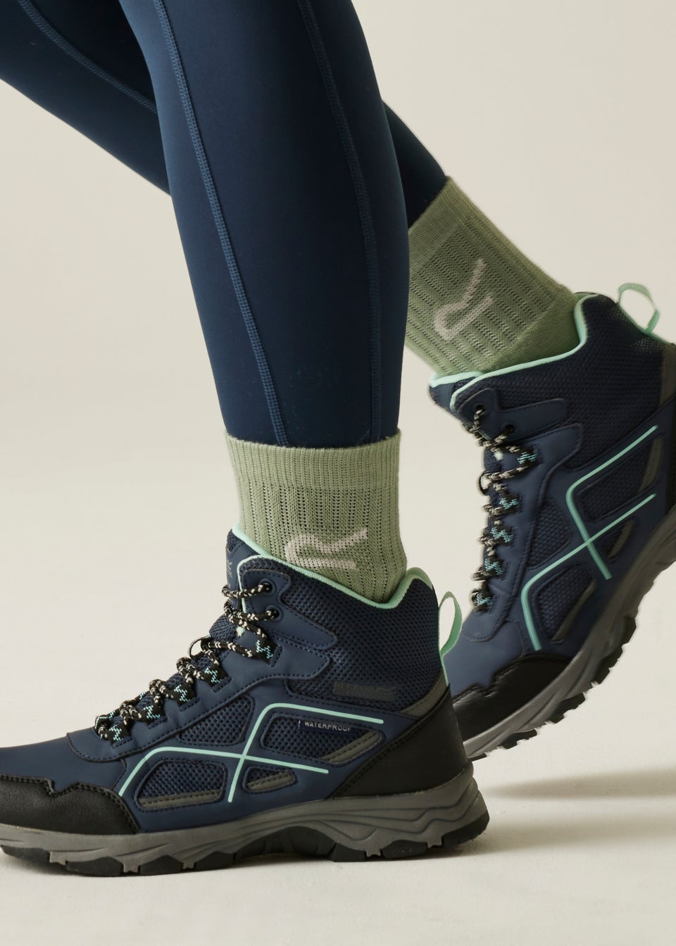 Regatta Ink Vendeavour Waterproof Walking Boots