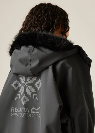 Regatta Slate Kids' Changing Robe