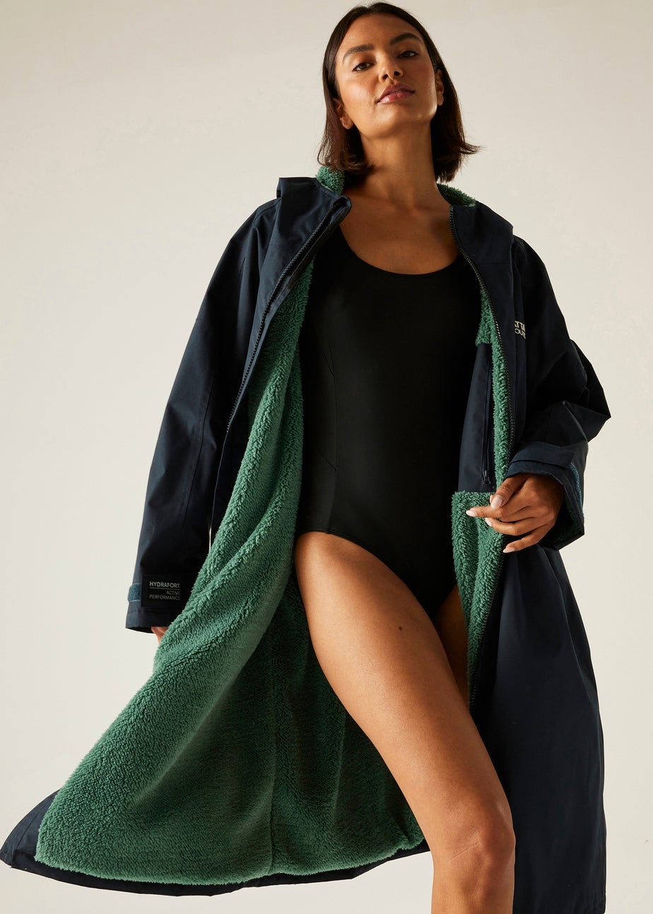 Regatta Ink Adult Changing Waterproof Robe