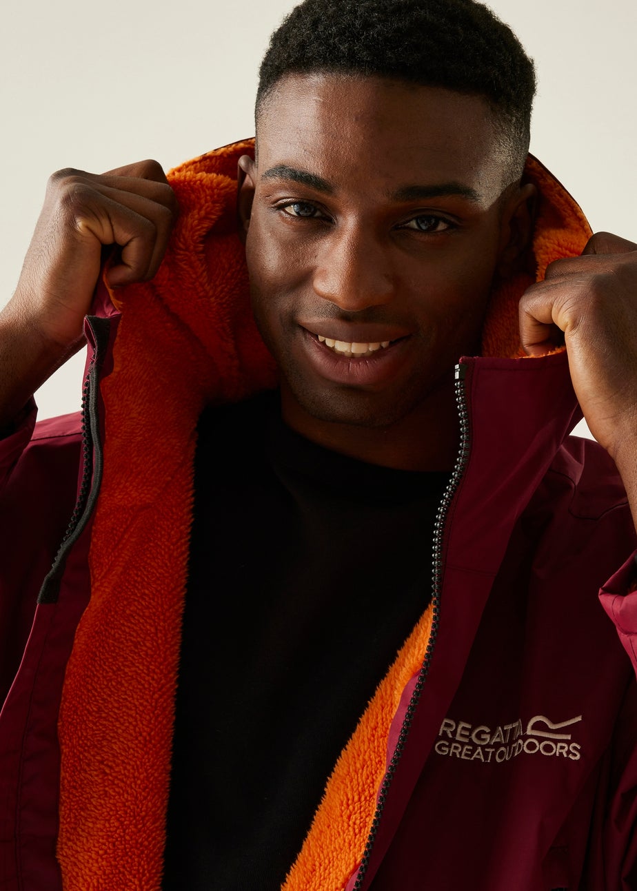 Regatta Burgandy Adult Waterproof Changing Waterproof Robe