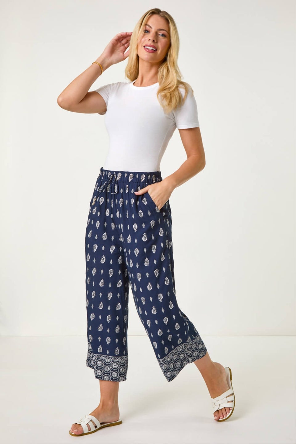 Roman Navy Petite Aztec Border Cropped Trouser