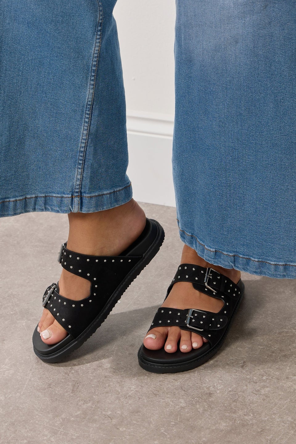 Yours Black Studded Buckle Strap Sandals In Extra Wide EEE Fit