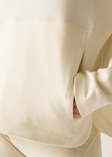 Dare 2b Warm Cream Wander Fleece