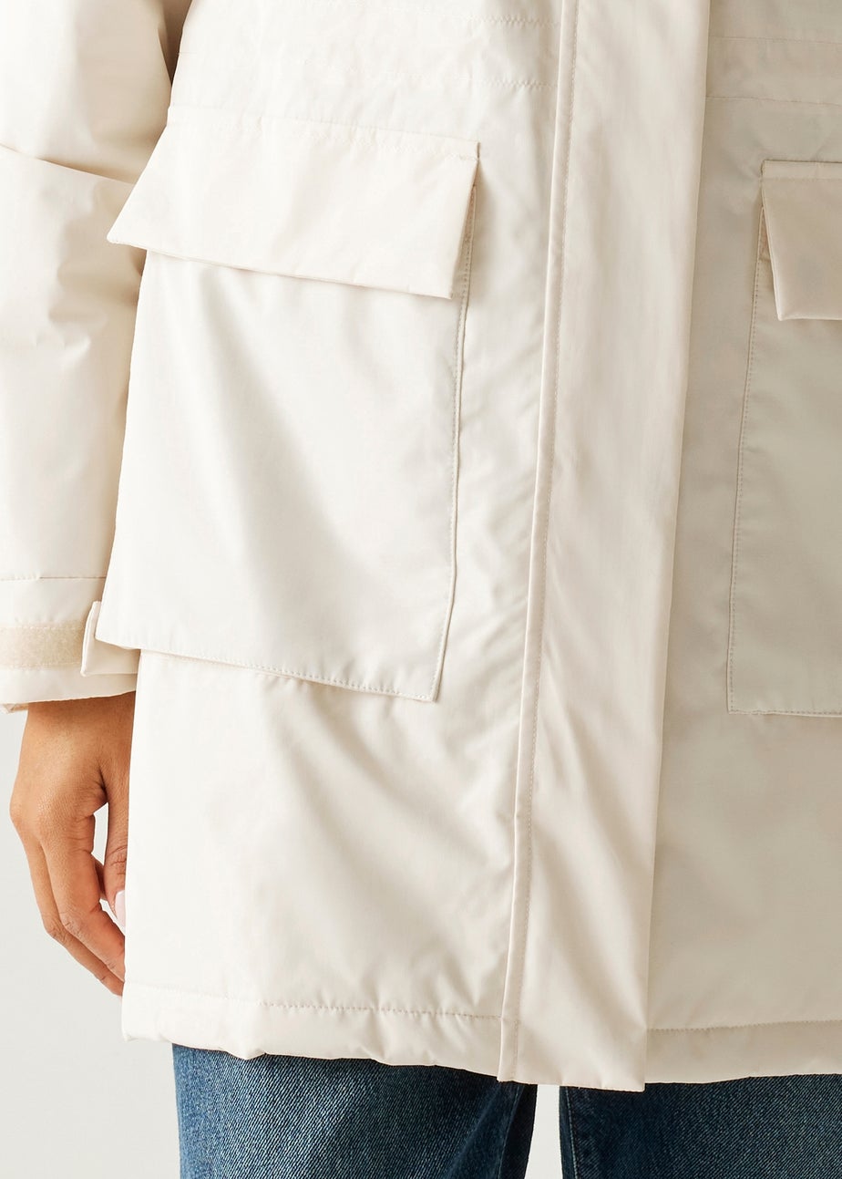 Regatta White Sabinka Waterproof Jacket