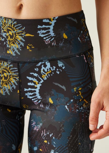 Dare 2b Black Energetic Print Influential Lightweight 3/4 Leggings