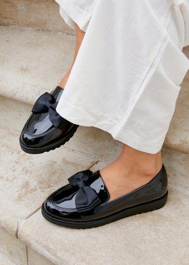Linzi Violetta Wide Fit Black Patent Loafer