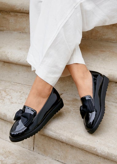 Linzi Violetta Wide Fit Black Patent Loafer