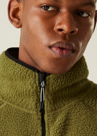 Dare2B Soft Green Camber Stretch Fleece