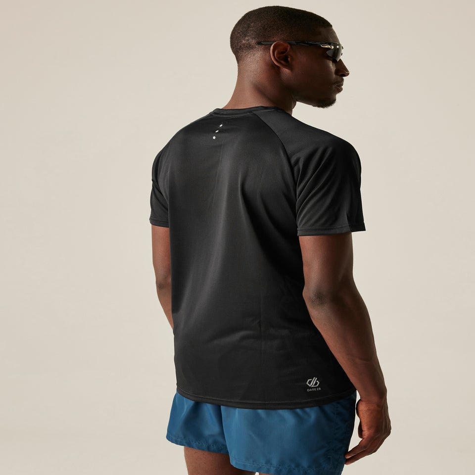 Dare2B Black Accelerate  Lightweight Tee