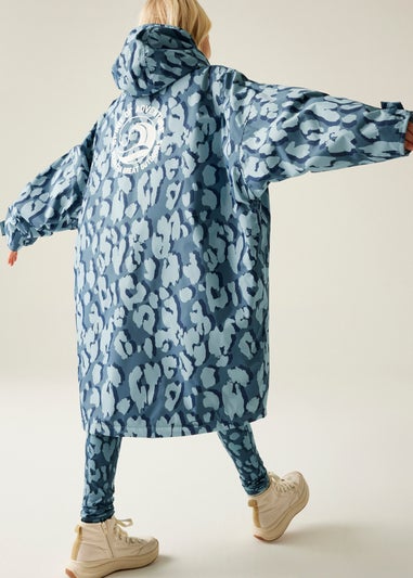 Regatta Light Blue Kids' Changing Waterproof Robe (3-13yrs)