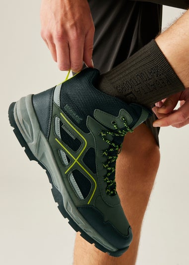 Regatta Dark Green Vendeavour  Boots