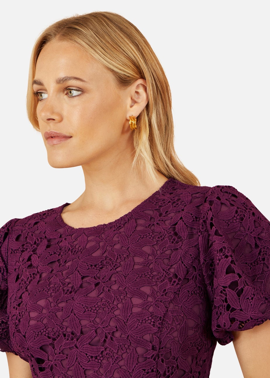 Yumi Burgundy Stretch Lace Puff Sleeve Midi Dress