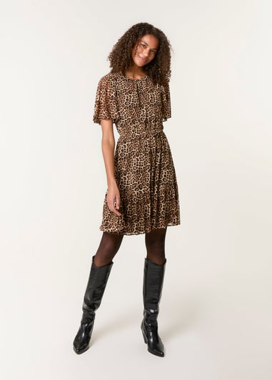 Blue Vanilla Brown Leopard Print Mesh Crew Neck Mini Dress