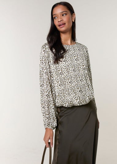 Blue Vanilla Khaki Leopard Print Elasticated Hem Blouse