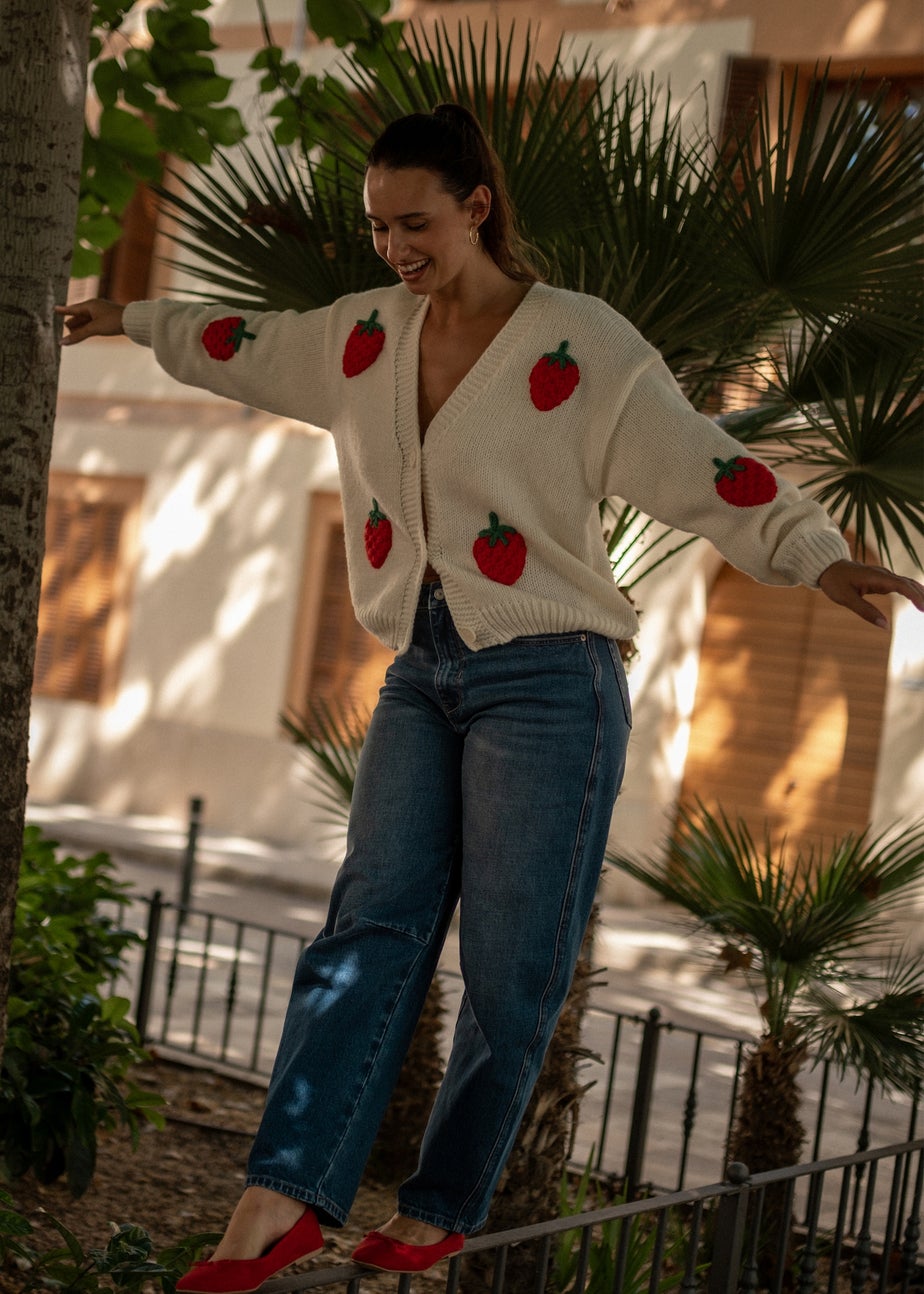 Gini London Cream Contrast Strawberry Knitted Short Cardigan