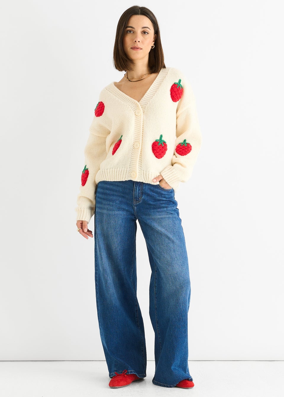 Gini London Cream Contrast Strawberry Knitted Short Cardigan