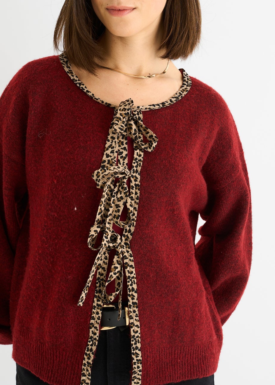 Gini London Burgundy Contrast Animal Tie Oversized Knit Cardigan