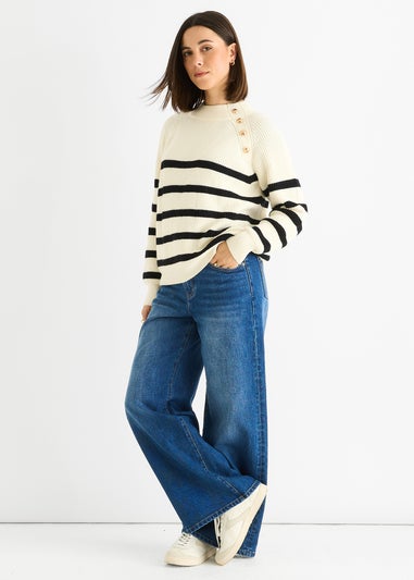Gini London Cream Stripe Cable Knit Button Oversized Jumper