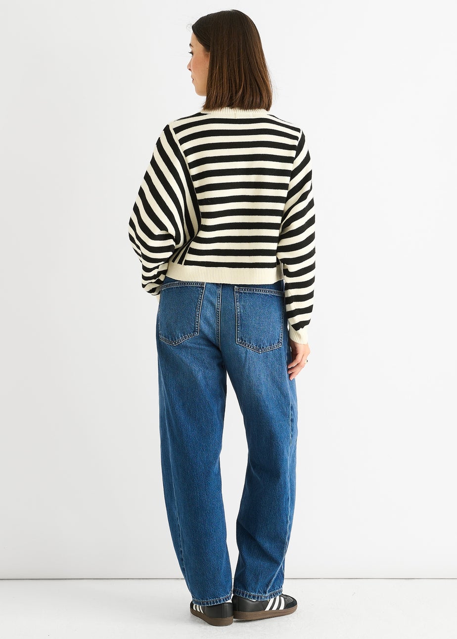 Gini London White Recycle Contrast Stripe Loose Fit Knit Jumper