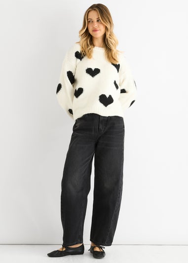 Gini London Cream Contrast Heart Oversized Knit Jumper