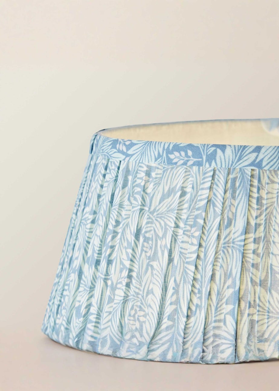 ValueLights Powder Blue Bobbin Floor Lamp with Leaf Pleated Lampshade