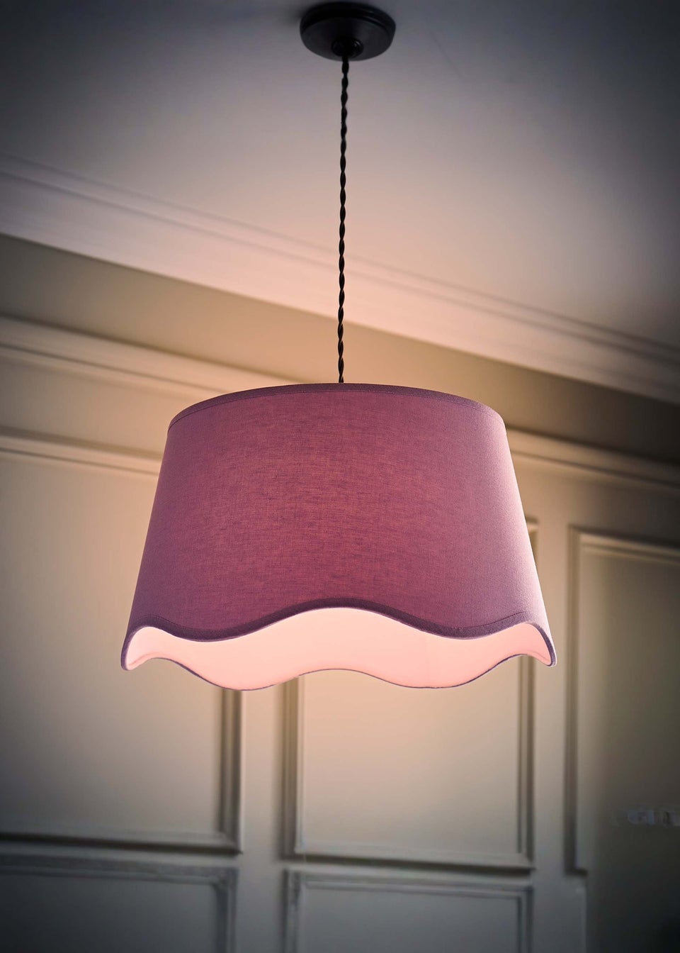 ValueLights Mabel Large Scalloped Lilac Easy Fit Lampshade