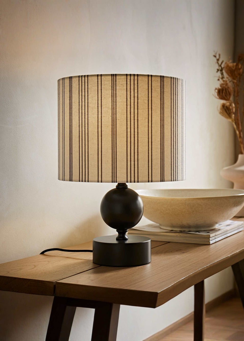 ValueLights Anthony Candlestick Table Lamp with Linen Stripe Lampshade